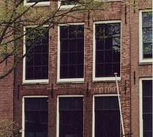 224px-AnneFrankHouseAmsterdam