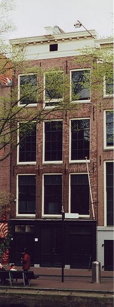 224px-AnneFrankHouseAmsterdam