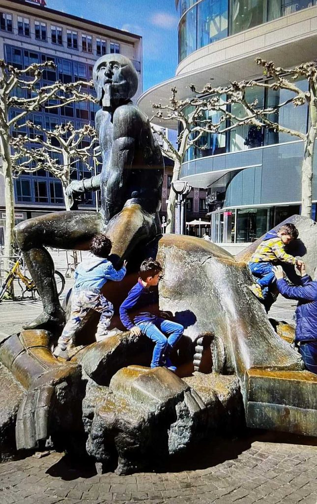 Das Denkmal auf der Zeil
